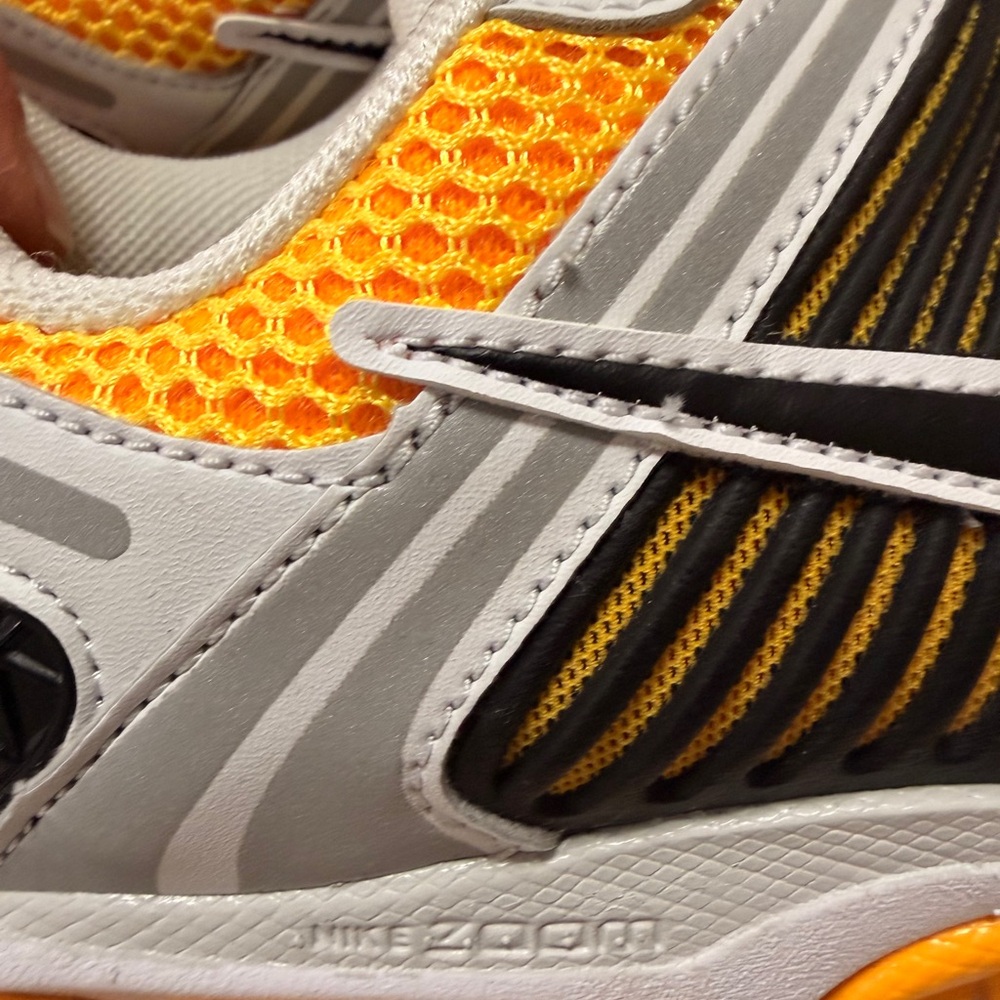 Nike Zoom Vomero 5 - Picture 13 of 15